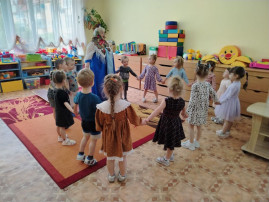 Пасхальные посиделки Пасхальные посиделки.